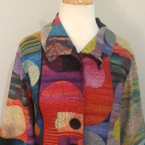 Damee colorful 3/4 length bell sleeve abstract geometric jacket, size M - Picture 2 of 11